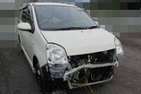 事故車：ミラアヴィ