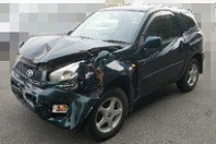 事故車：RAV4（ACA20W）